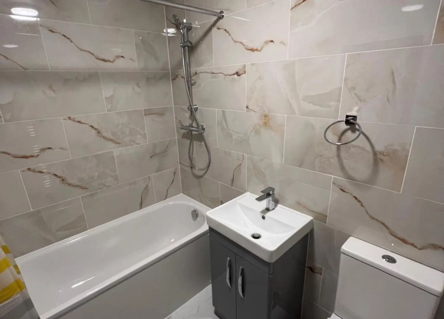 Goshawk Studio Apartments Ickenham イギリス