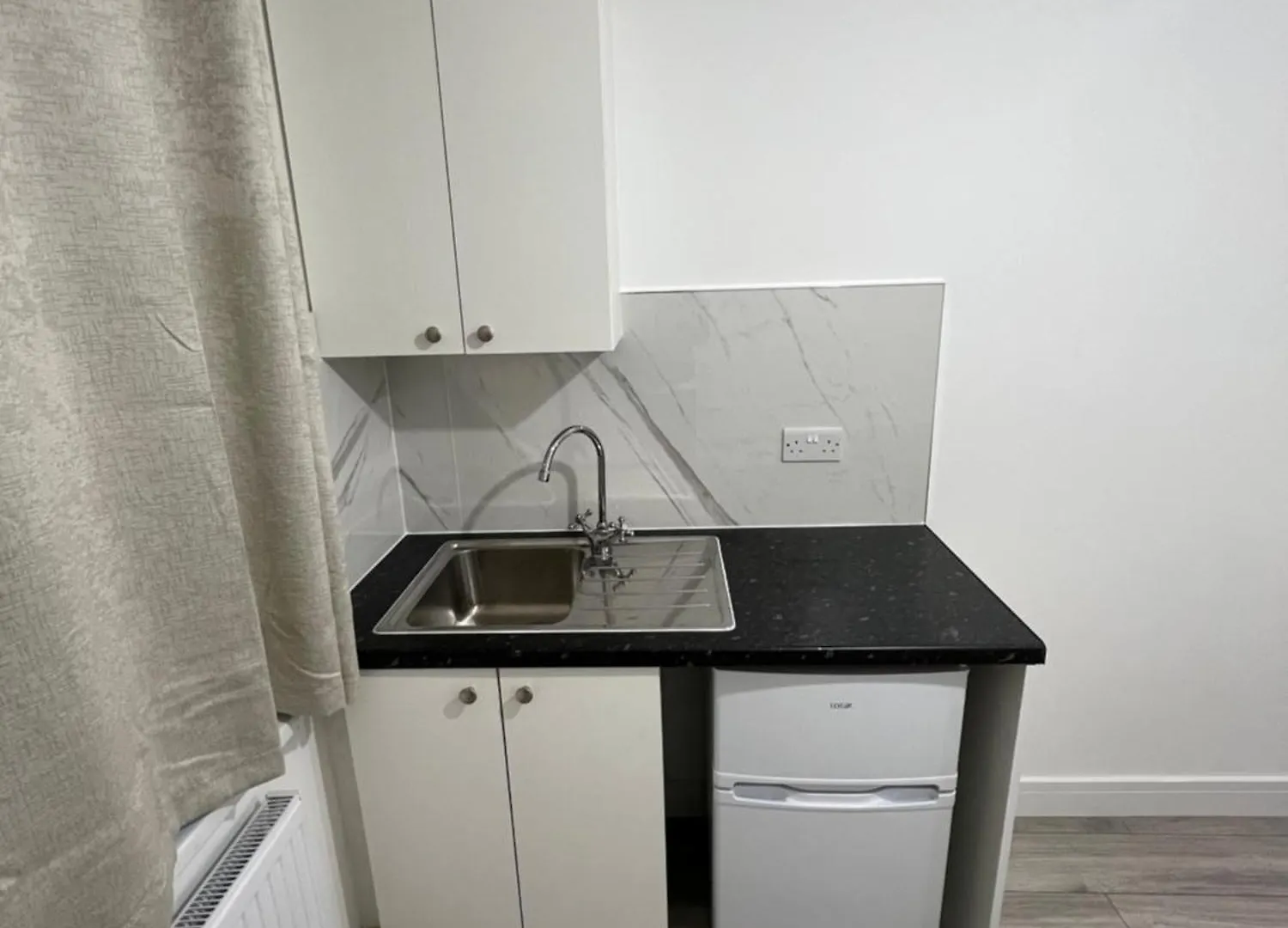 Goshawk Studio Apartments Ickenham イギリス